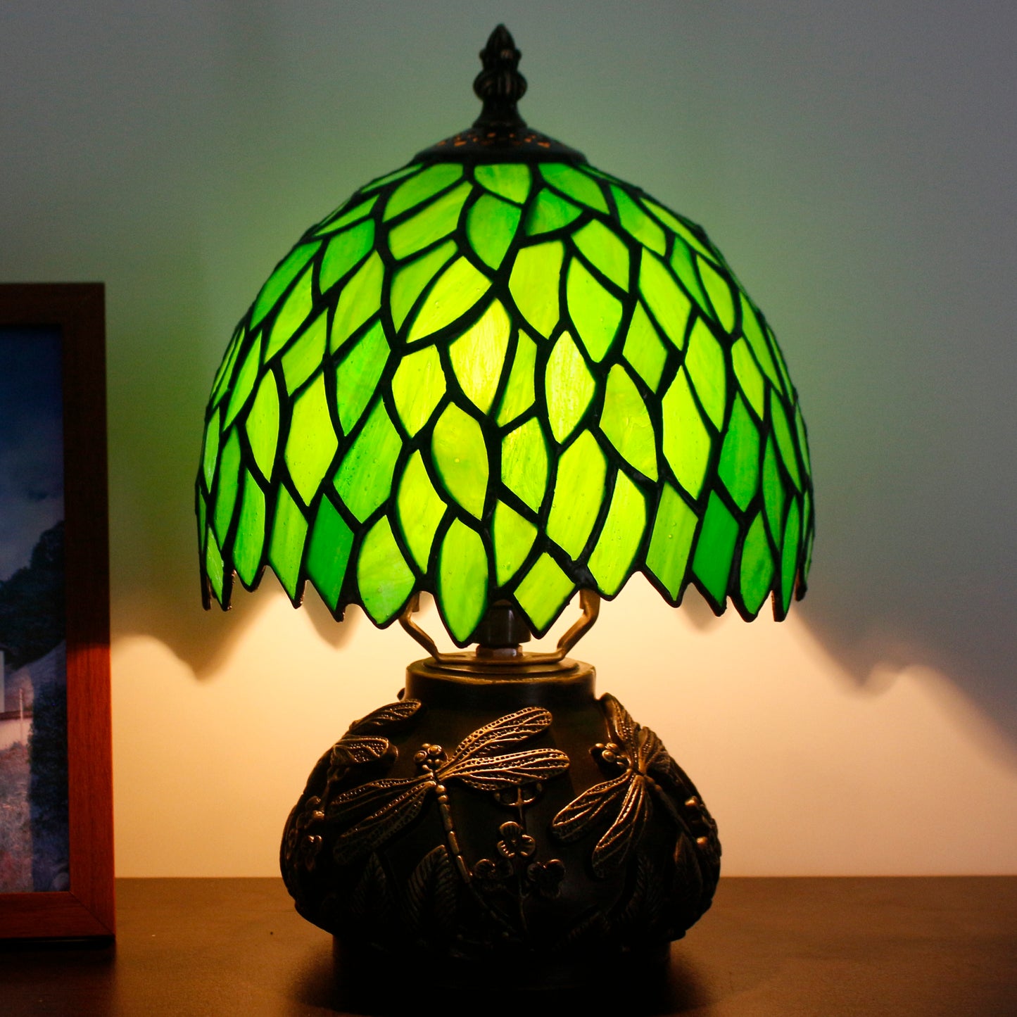 SYETL Small Tiffany Lamp Mushroom Table Lamp, Green Wisteria Leaf Style Mini Stained Glass Desk Memory Lamp Sympathy 8X11 Inch